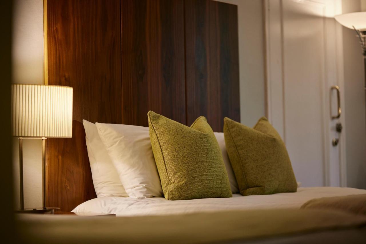 Coldra Court Hotel By Celtic Manor Newport  Extérieur photo